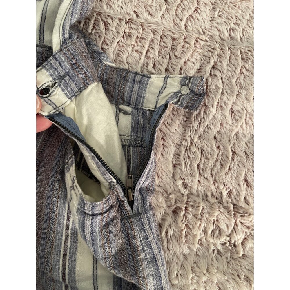 Free People Women's Striped‎ Denim Short Overalls Size 6 BOHO BEACH preowned - Picture 16 of 16